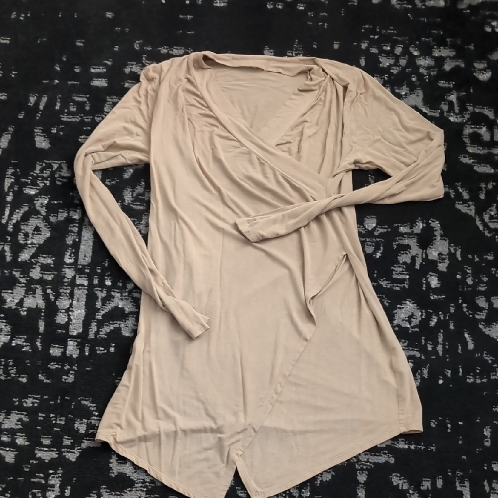Marcella NYC Morgan Tunic - Picture 2 of 6